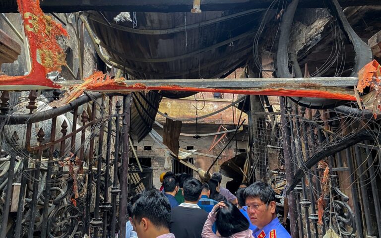 Βιετνάμ: Τουλάχιστον 14 νεκροί εξαιτίας πυρκαγιάς σε πολυκατοικία στο Ανόι