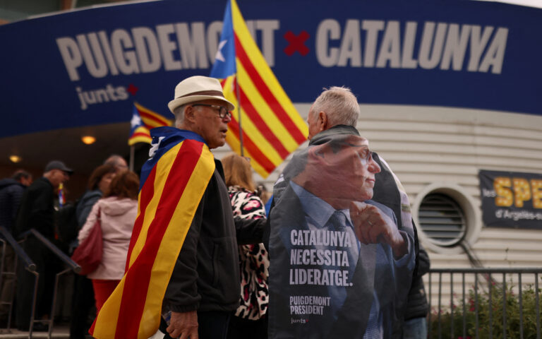 Οι Καταλανοί ψηφίζουν – «Κλειδί» το αποτέλεσμα για την πολιτική σταθερότητα της Ισπανίας