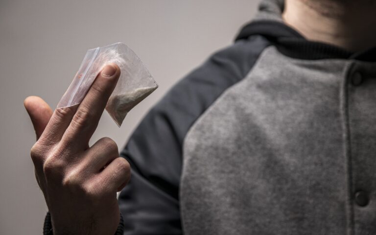 Η μάστιγα των ναρκωτικών σαρώνει τη Γερμανία – Ρεκόρ θανάτων το 2023