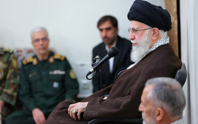 «Το Ιράν θα αλλάξει πυρηνικό δόγμα εάν απειληθεί η ύπαρξή του»