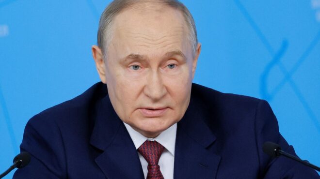 ρωσία-ο-πούτιν-απομακρύνει-τους-υφυπο-563083486