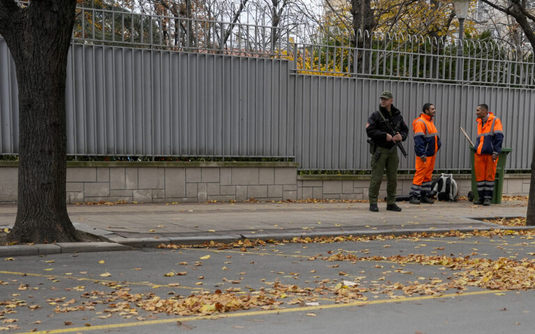 Επίθεση με τόξο μπροστά από την πρεσβεία του Ισραήλ στο Βελιγράδι