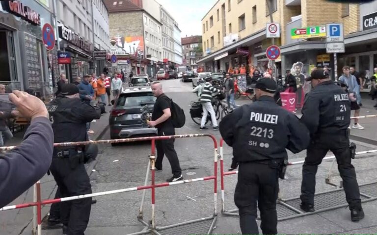 Αμβούργο: Γερμανός ψυχοπαθής ο άνδρας που επιτέθηκε εναντίον φιλάθλων και αστυνομικών (βίντεο)