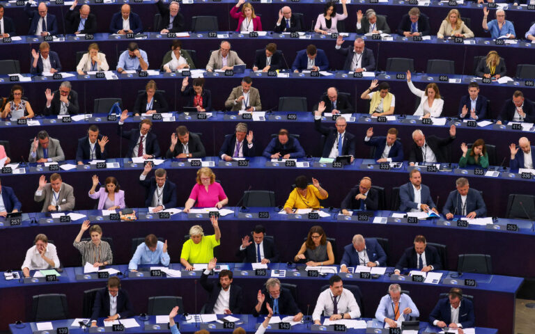 Ευρωεκλογές: Συγκλίσεις και διαφωνίες για την οικονομία
