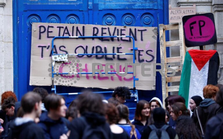 Γαλλία: Προεκλογικό αλαλούμ, καθώς η Ακροδεξιά «κανονικοποιείται»