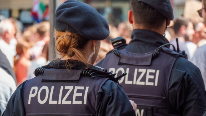 γερμανία-τρεις-συλλήψεις-για-κατασκο-563091076