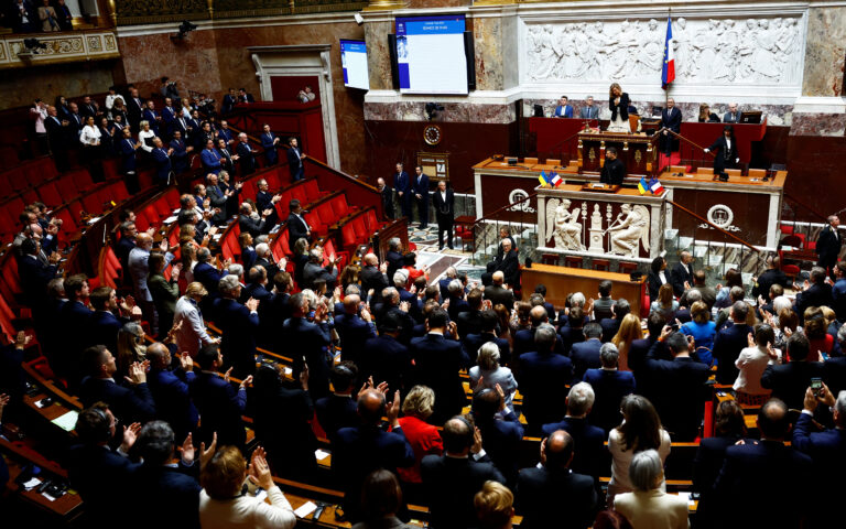 Ζελένσκι προς Γάλλους βουλευτές: Ο Πούτιν είναι ο «κοινός εχθρός»