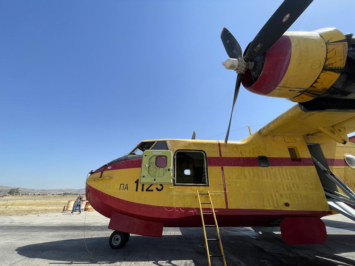 Στο κόκκινο τα Canadair – «Εγραψαν» 522 ώρες πτήσης τον Ιούνιο-3