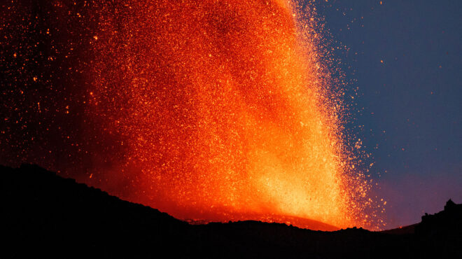 ιταλία-συναγερμός-για-τις-εκρήξεις-ηφ-563111896
