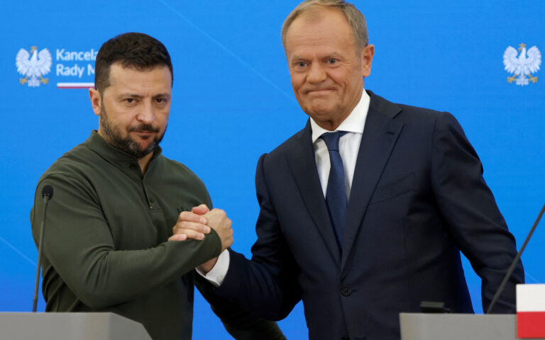 Πολωνία και Ουκρανία υπέγραψαν συμφωνία συνεργασίας στους τομείς ασφάλειας και άμυνας