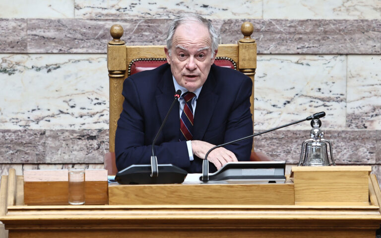 Π. Πολάκης: Μομφή και περικοπή μισθού αποφάσισε ο πρόεδρος της Βουλής