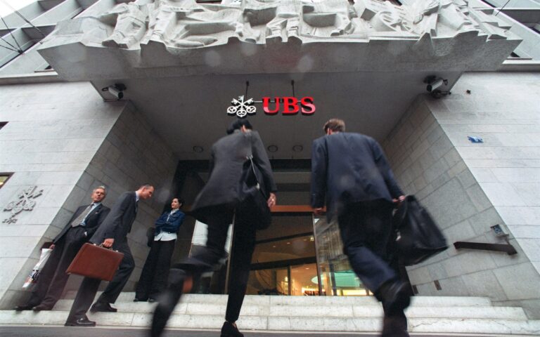 Αισιόδοξη για την ελληνική οικονομία η UBS