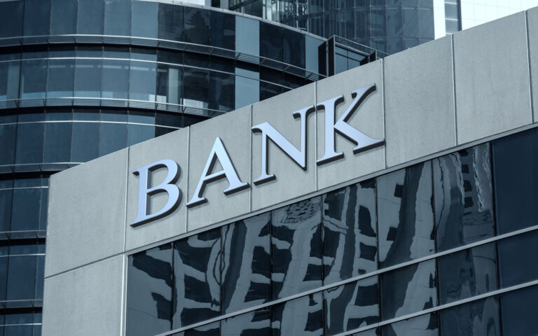 Οι τράπεζες θέλουν και μπορούν να στηρίξουν τη μετάβαση της οικονομίας