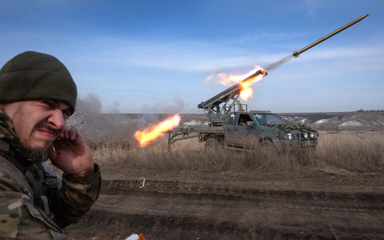 Η Γερμανία θα μειώσει κατά το ήμισυ τη στρατιωτική βοήθεια για την Ουκρανία