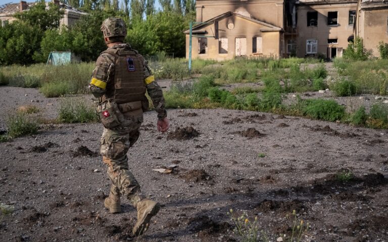 Ουκρανία: Ρωσικά στρατεύματα κατέλαβαν δύο χωριά στην περιφέρεια Ντονέτσκ