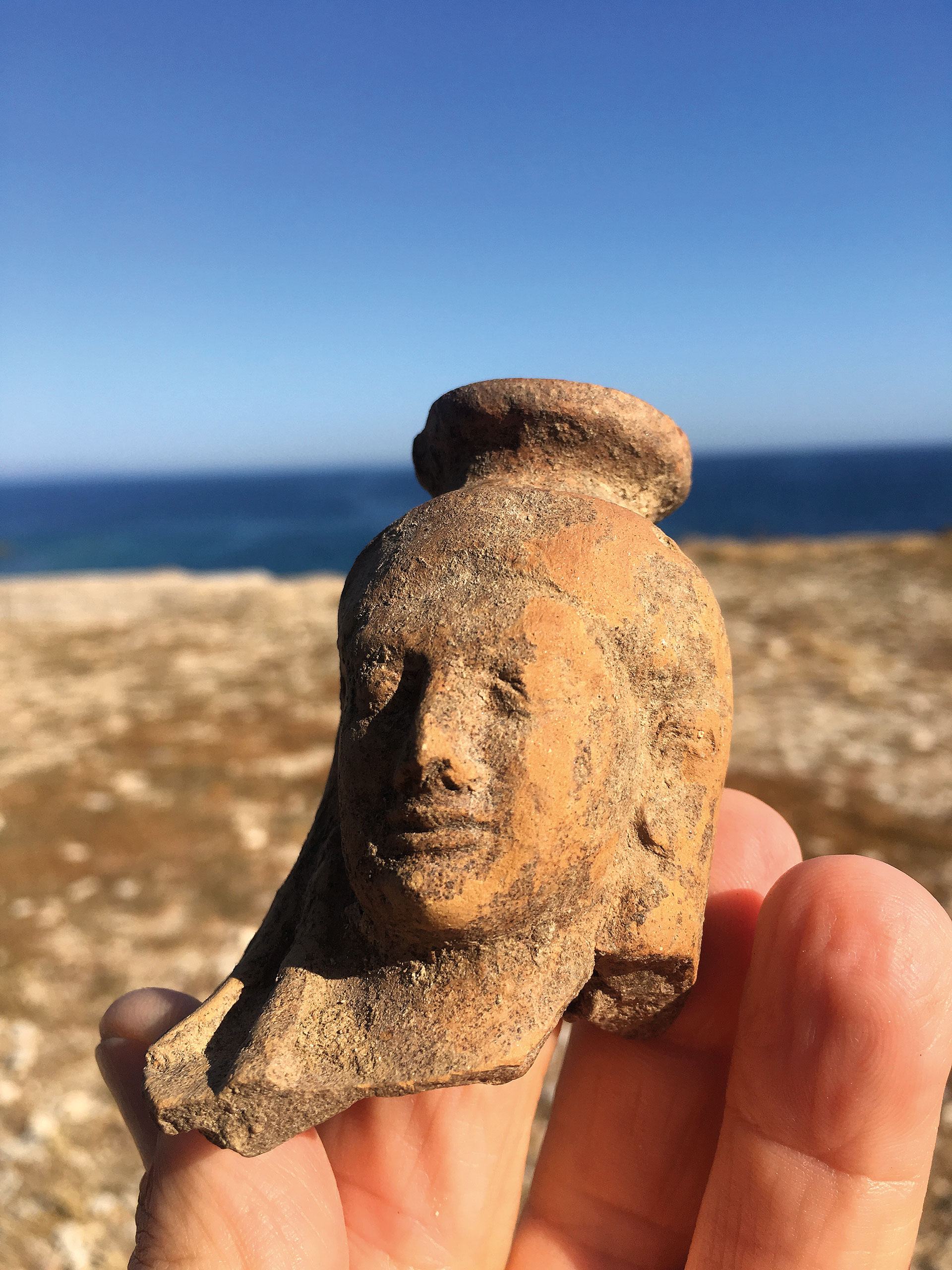 Αρχαιολόγος για μία μέρα σε ένα ακατοίκητο νησί του Αιγαίου-1