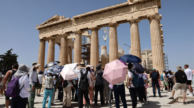 ακρόπολη-διαφημιστική-καμπάνια-για-vip-563166094