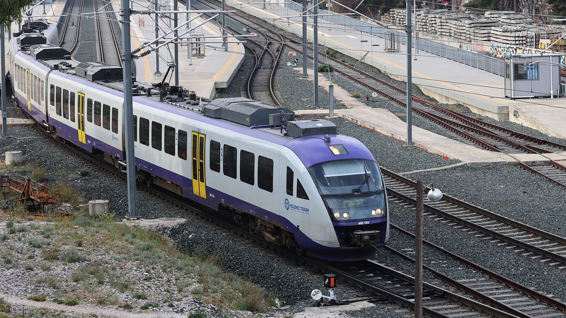 Hellenic Train: Ακινητοποίηση αμαξοστοιχίας λόγω πτώσης δέντρου