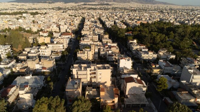 στο-15-18-το-επιτόκιο-για-το-σπίτι-μου-563211820