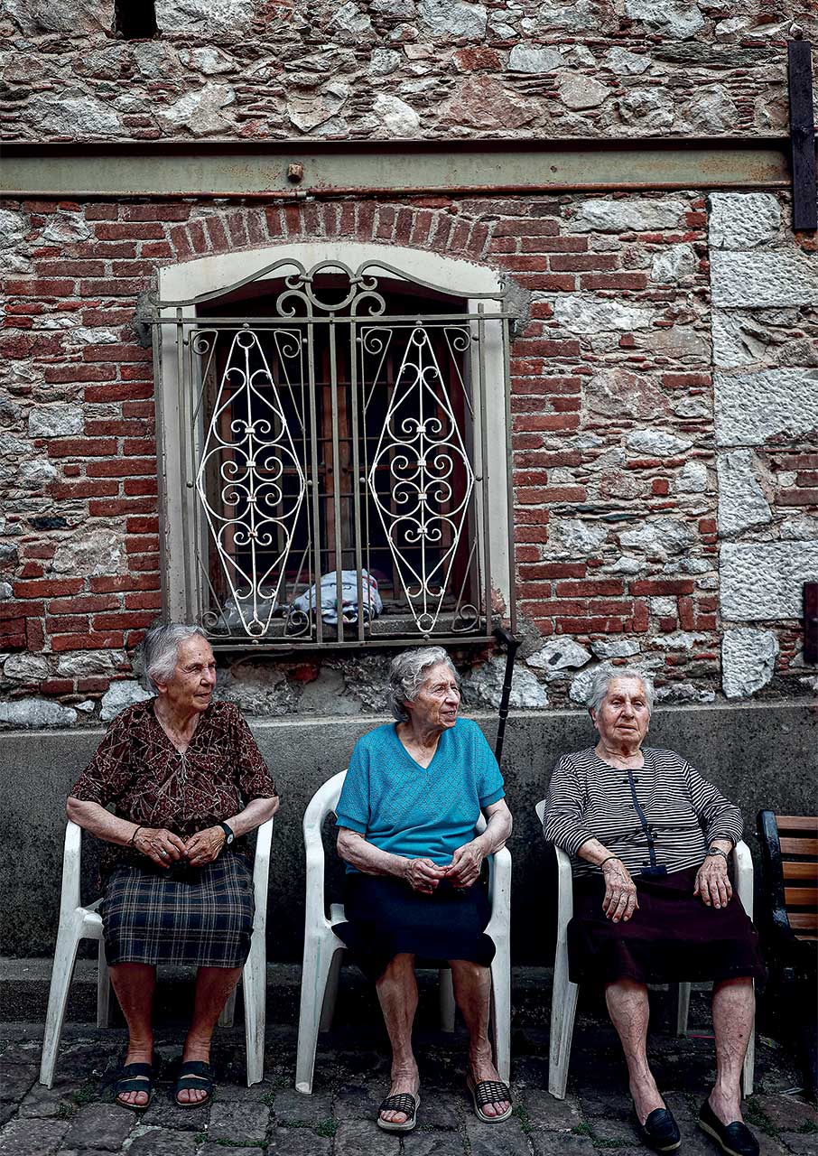 Εξερευνούμε την Αγιάσο, το όμορφο χωριό της Λέσβου-11