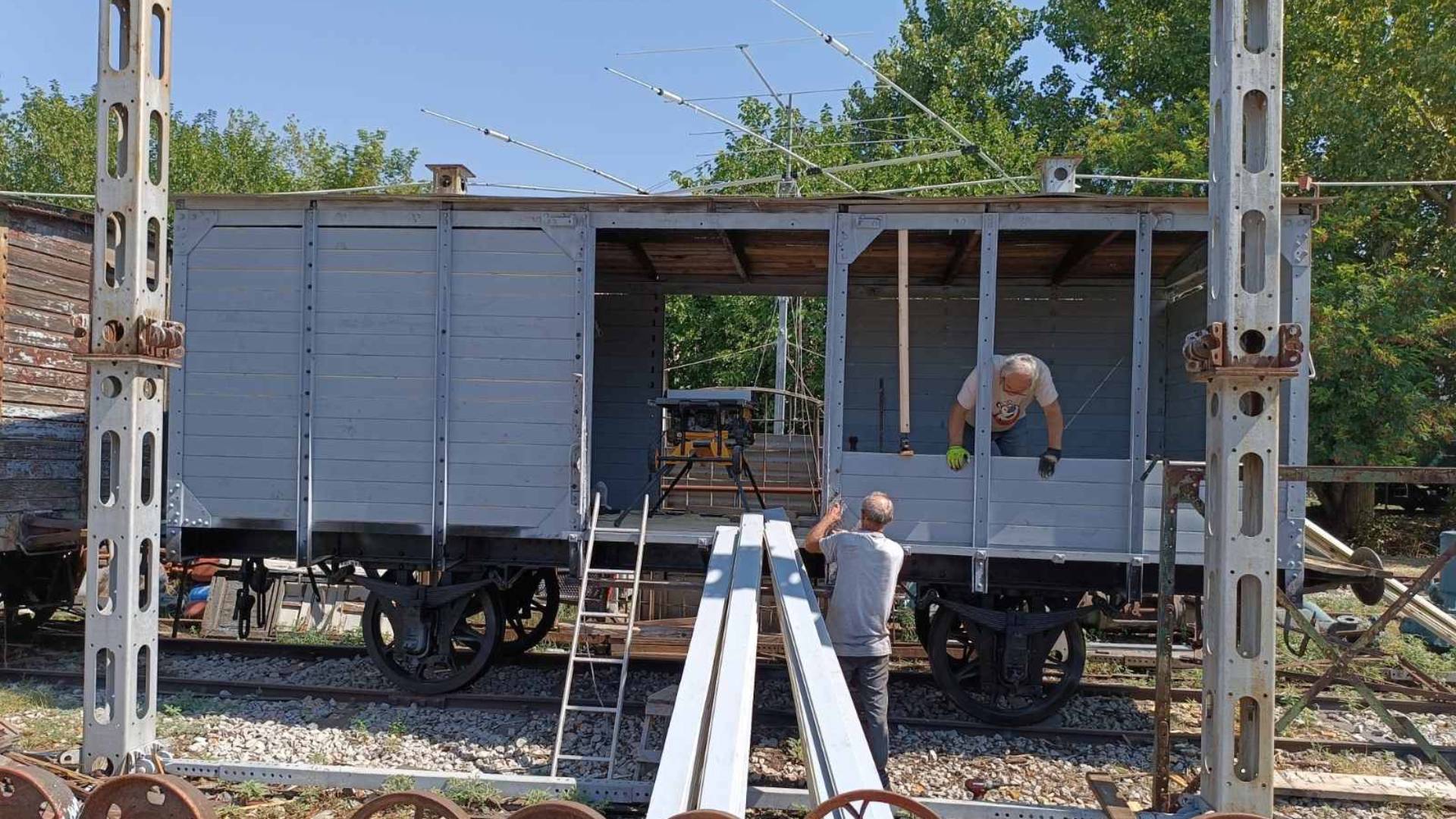 Θεσσαλονίκη: Επισκευάζονται ιστορικά βαγόνια που μετέφεραν Εβραίους στo Αουσβιτς-2