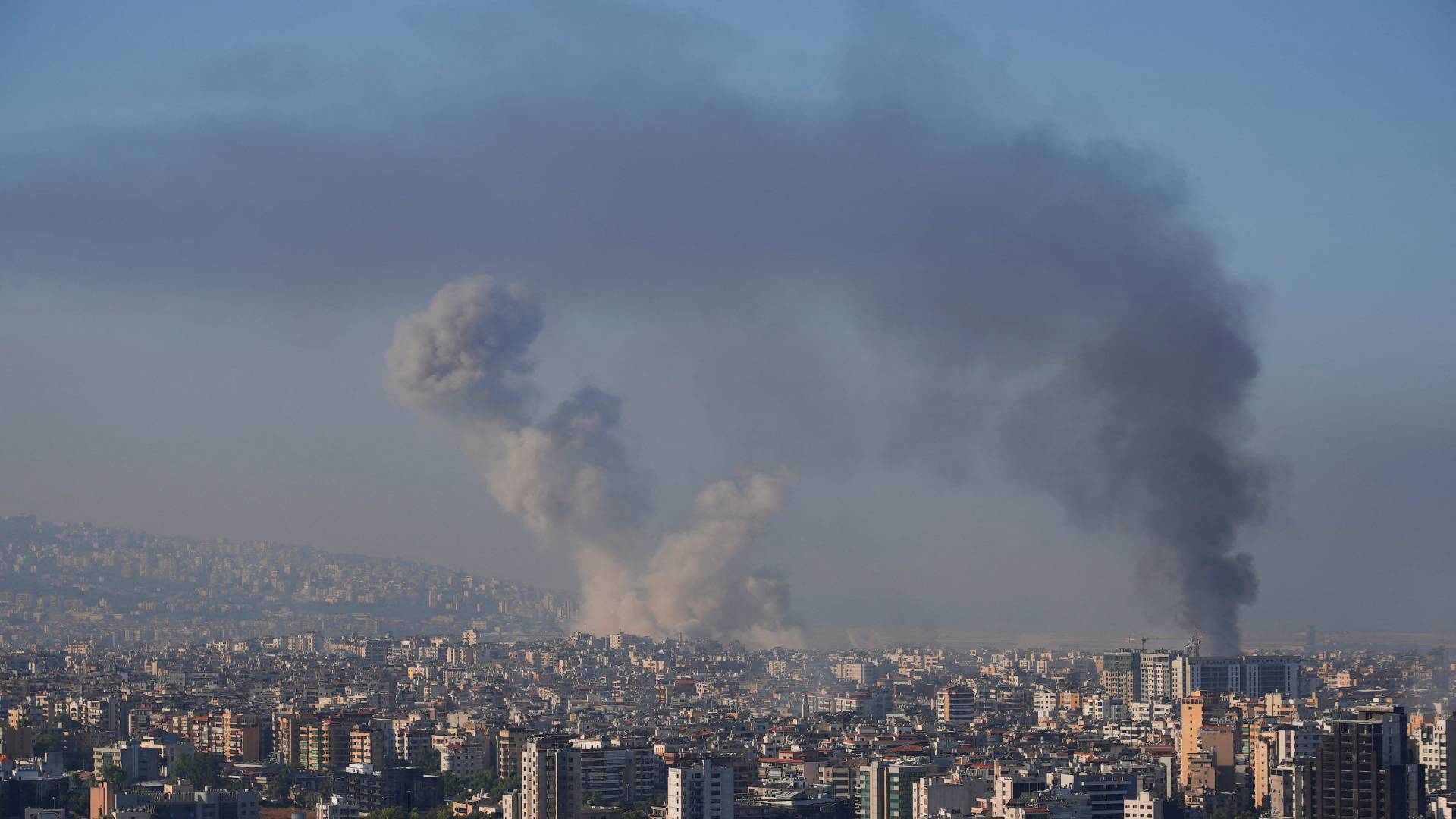 Συνεχίζονται οι μάχες του Ισραήλ με τη Χεζμπολάχ – Εκρήξεις στη Βηρυτό-1