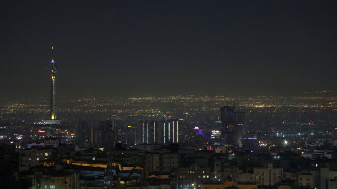 τεχεράνη-το-ιράν-δεν-έχει-όρια-στην-άμυ-563293573