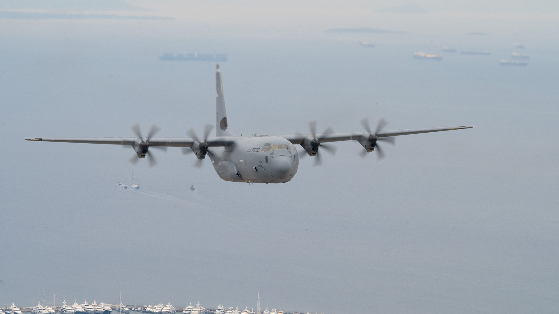 Στη Βηρυτό το C-130 για τον επαναπατρισμό Ελλήνων και Κυπρίων