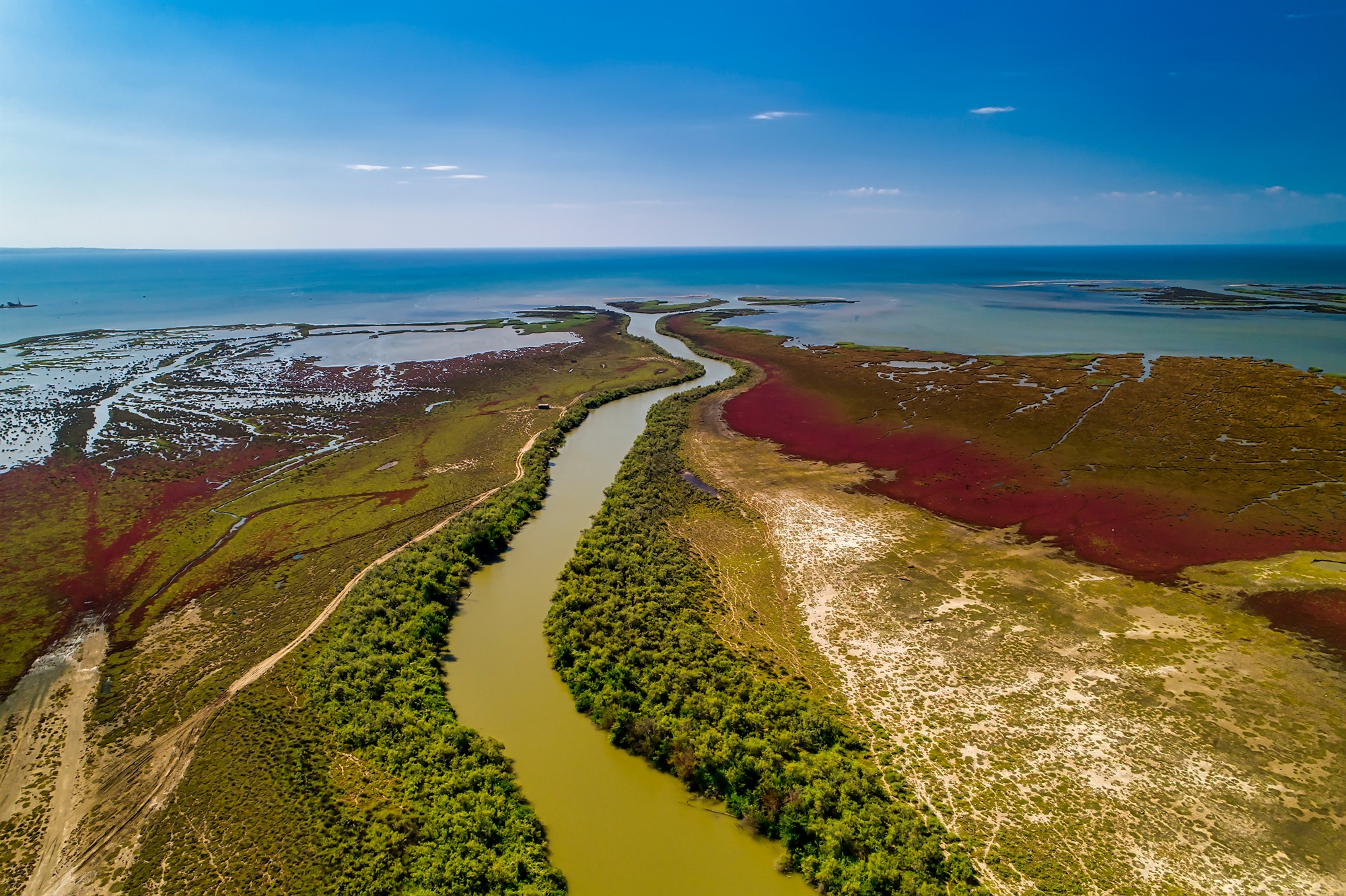 πώς-στοίχειωσαν-οι-μελέτες-για-τις-natura-563292373