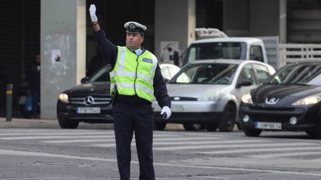 28η-οκτωβρίου-αυξημένα-μέτρα-της-τροχαί-563294071